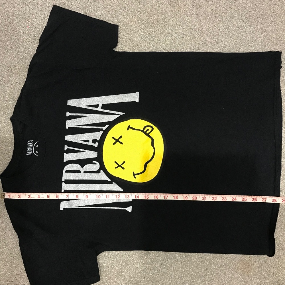Nirvana Graphic Tee - Picture 3 of 3